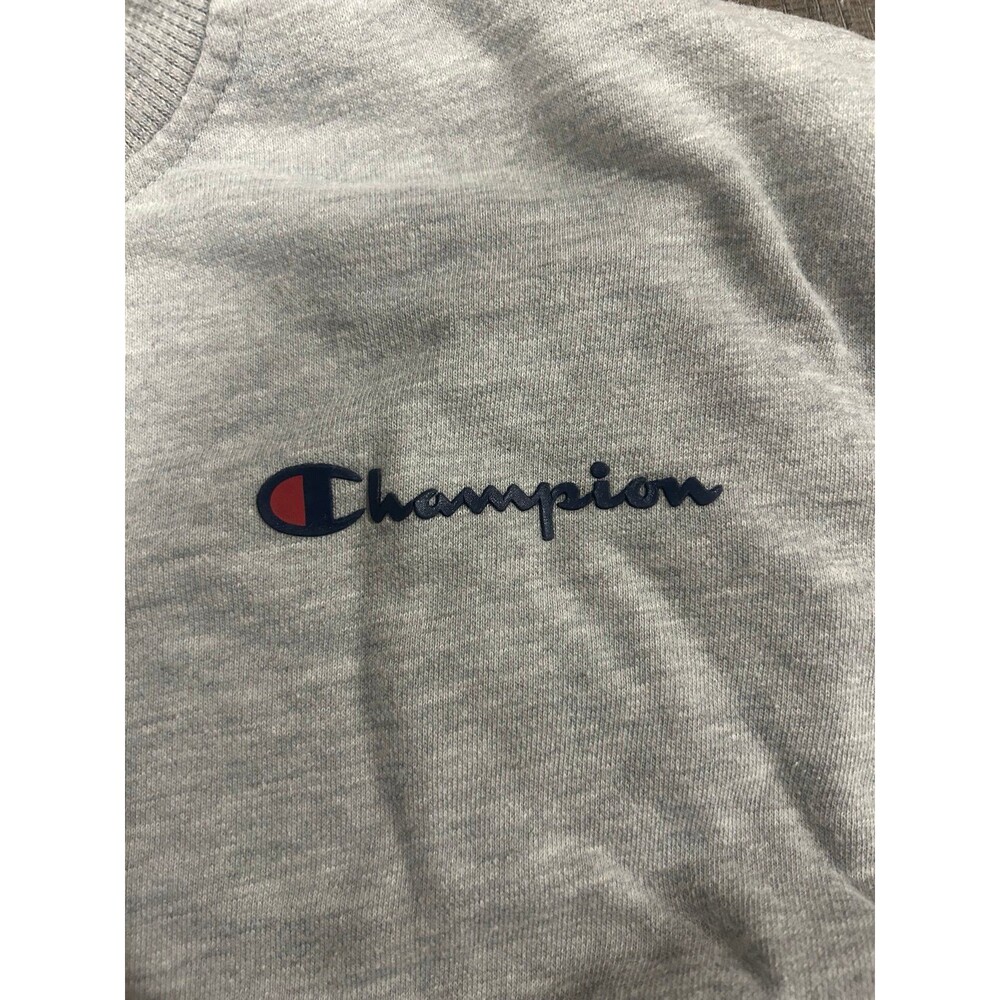 Champion - Picture 2 of 3